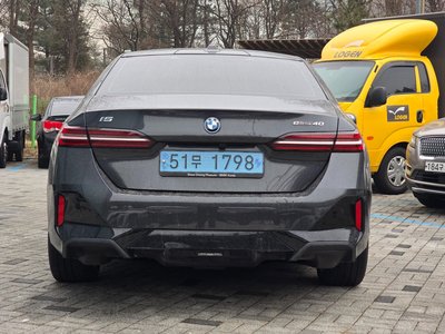 BMW I5 - 3