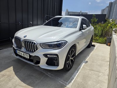 صورة 1 لـ 2021 BMW X6