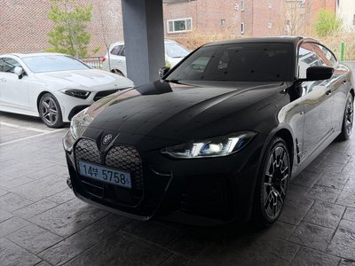 BMW I4 - 1