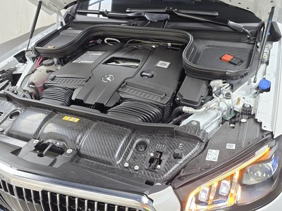 MERCEDES-BENZ GLS - 7