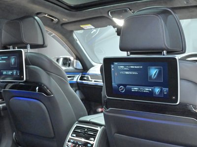 BMW 7 SERIES - 4