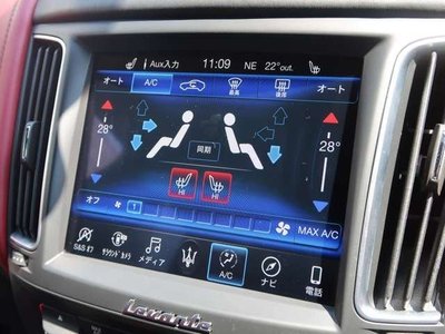 MASERATI LEVANTE - 10