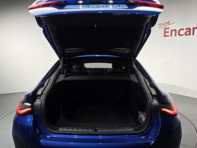 2023 BMW I4 thumbnail 24