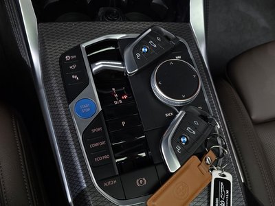 2023 BMW I4 thumbnail 12