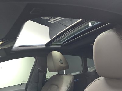 2023 BMW I4 thumbnail 22