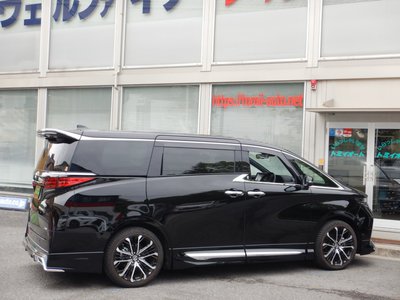 TOYOTA ALPHARD - 4