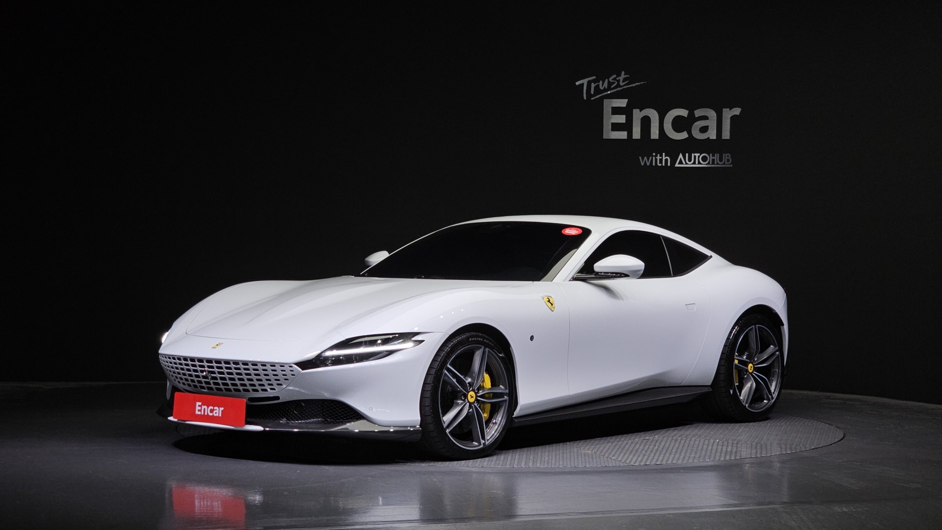 FERRARI ROMA - View 1