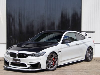 BMW M4 COUPE - 1