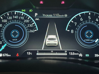 صورة 6 لـ 2023 Genesis GV70