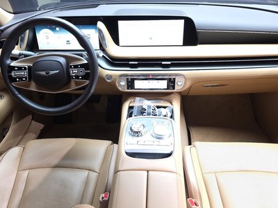 صورة 5 لـ 2022 Genesis G90 (RS4)