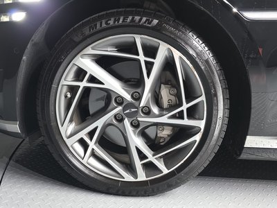 صورة 6 لـ 2022 Genesis G90 (RS4)