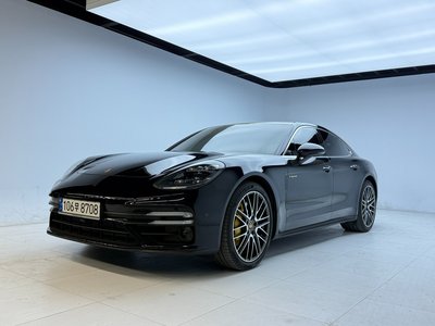 PORSCHE PANAMERA - 2