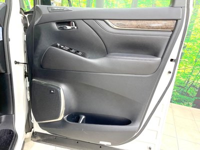 2020 Toyota ALPHARD — миниатюра 29