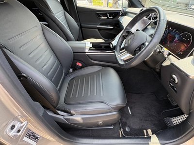 صورة 9 لـ 2023 Mercedes-BENZ GLC