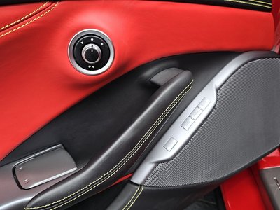 صورة مصغرة 24 لـ 2019 Ferrari PORTOFINO