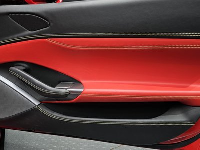 صورة مصغرة 15 لـ 2019 Ferrari PORTOFINO