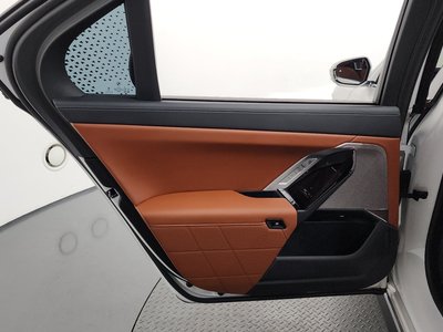 صورة مصغرة 15 لـ 2025 BMW 7 SERIES
