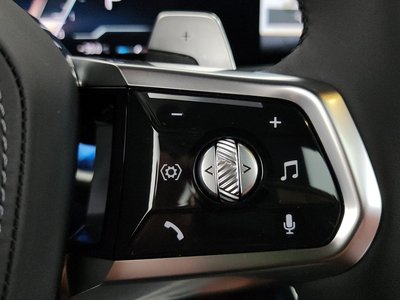 صورة مصغرة 21 لـ 2025 BMW 7 SERIES