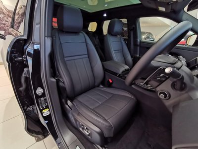 2025 LAND Rover RANGE ROVER EVOQUE — миниатюра 32
