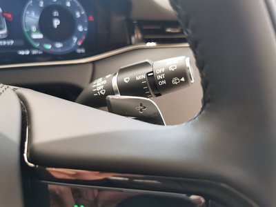 2025 LAND Rover RANGE ROVER EVOQUE — миниатюра 19