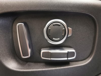 2025 LAND Rover RANGE ROVER EVOQUE — миниатюра 41