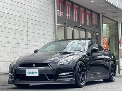 NISSAN GT-R - 9