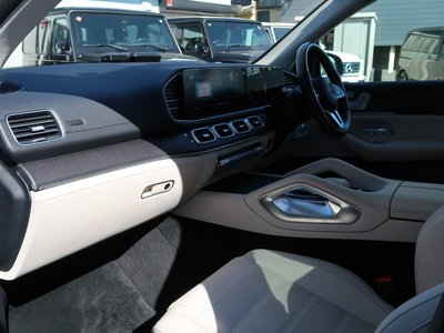 MERCEDES-BENZ GLS - 5