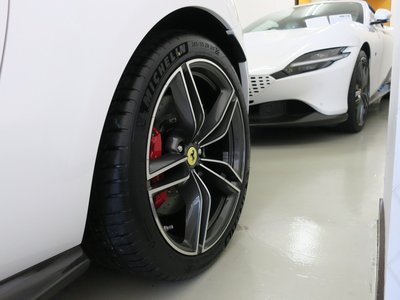 FERRARI ROMA - 6