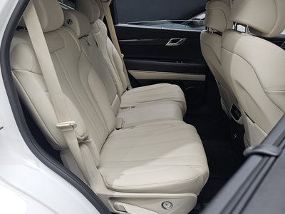 2023 Genesis GV80 — миниатюра 11