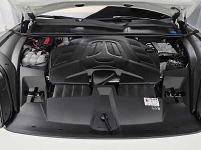 صورة 7 لـ 2024 Porsche CAYENNE