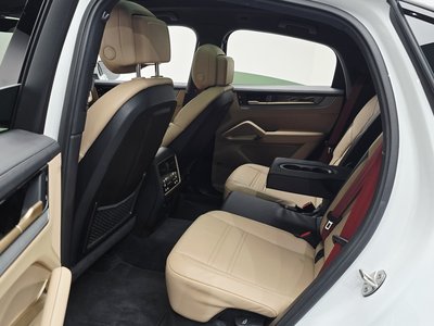 صورة مصغرة 25 لـ 2024 Porsche CAYENNE