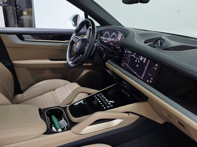 صورة مصغرة 27 لـ 2024 Porsche CAYENNE