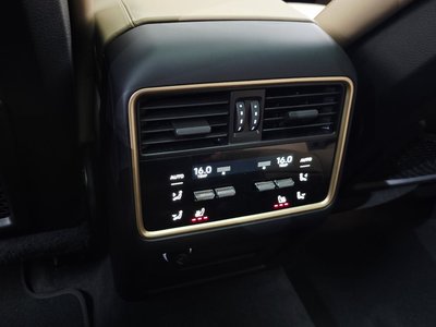 صورة مصغرة 37 لـ 2024 Porsche CAYENNE