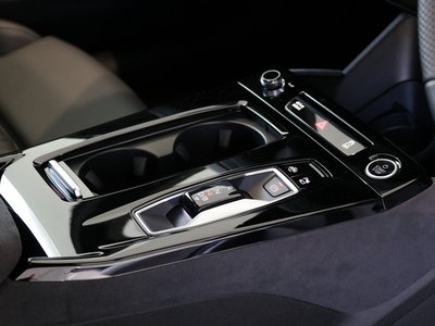 2025 AUDI A6 AVANT E-TRON thumbnail 12