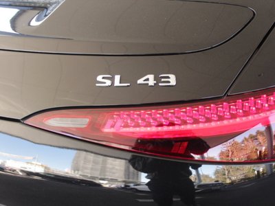 MERCEDES-BENZ SL AMG - 7