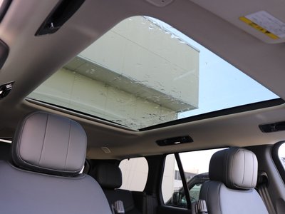 2025 LAND Rover RANGE ROVER — миниатюра 18