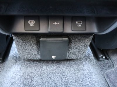 2025 LAND Rover RANGE ROVER — миниатюра 23