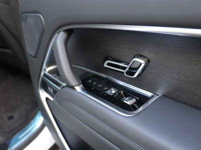 2025 LAND Rover RANGE ROVER — миниатюра 15