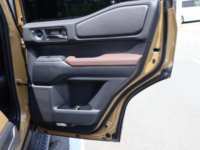 2024 Toyota LAND CRUISER 250 — миниатюра 102