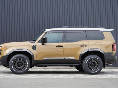 TOYOTA LAND CRUISER 250 - 8