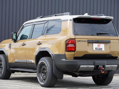 TOYOTA LAND CRUISER 250 - 9