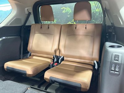 2021 Toyota LAND CRUISER PRADO thumbnail 21
