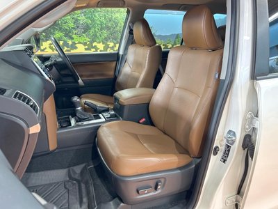 2021 Toyota LAND CRUISER PRADO thumbnail 24