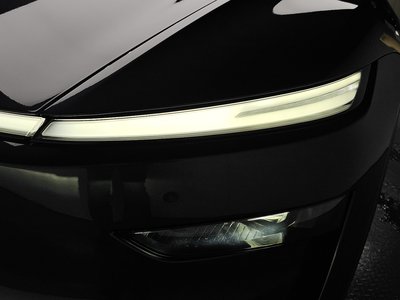 TESLA MODEL Y - 9