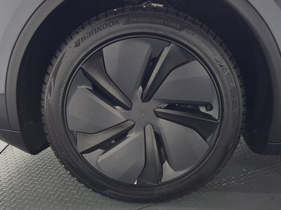 TESLA MODEL Y - 6