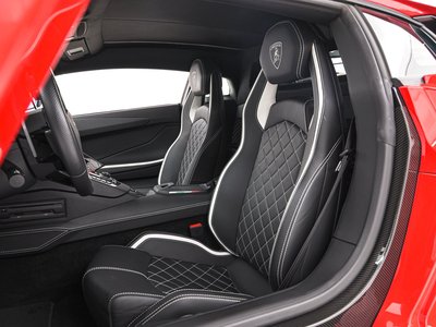 صورة مصغرة 16 لـ 2019 Lamborghini AVENTADOR