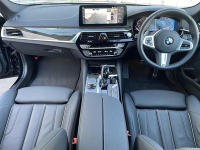 BMW 5 SERIES - 3