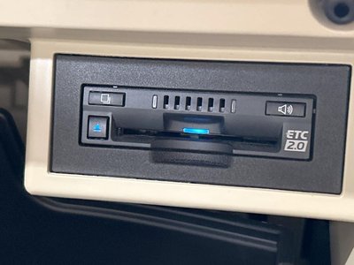 TOYOTA LAND CRUISER PRADO - 6