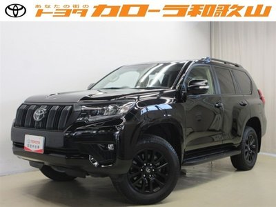 2023 Toyota LAND CRUISER PRADO photo 1