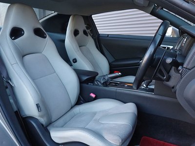NISSAN GT-R - 7